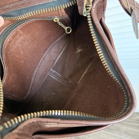 Vintage Coach Patricia Legacy Shoulder Bag Brown Flap 9951 - Picture 10 of 12